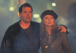 Matthew Broderick and Maria Pitillo in 'Godzilla'