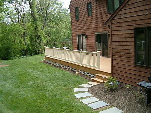 Photo of a Deck Made with Veri-Deck