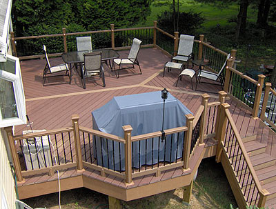 Photo of a Trex Composite Deck With low voltage lighting