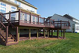 Moisture Shield deck with black Deckorator balusters and built-in octagon