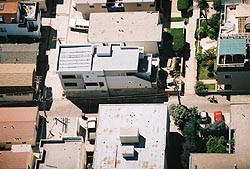 Roofers in Mission Bay, California